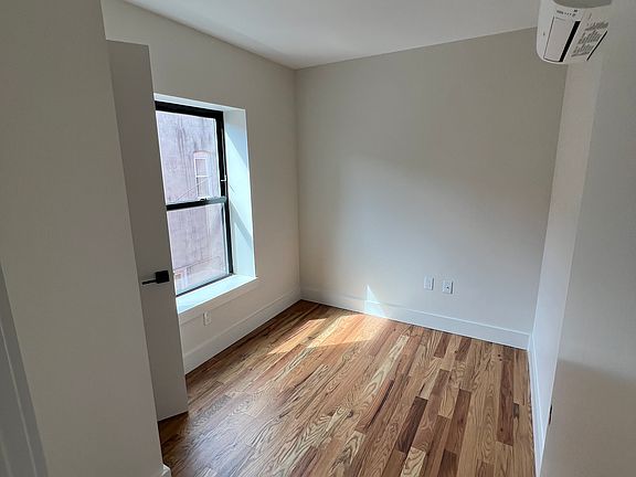 3rd image of 679 Watkins St #3