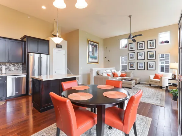 6942 151st St, Savage, MN 55378