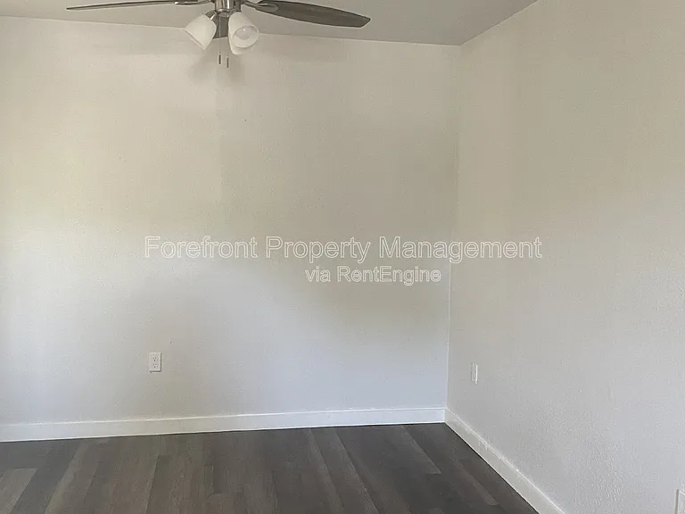 4818 Monterey St #202 — Photo 12