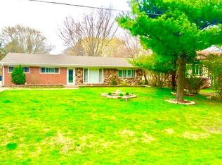 5705 Marietta Dr, Crystal Lake, IL