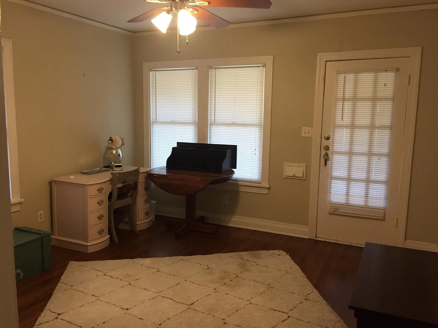 5601 Goodwin Ave — Photo 3