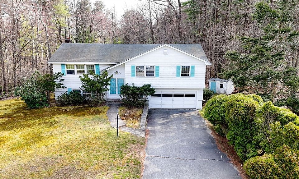1st image of 17 Candlewood Dr