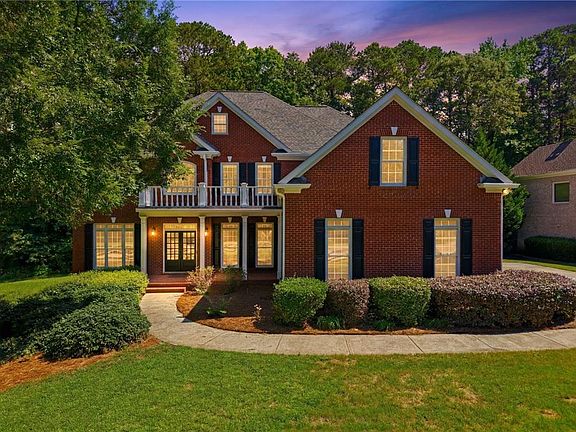 2nd image of 1422 Hampton Crest Dr NW