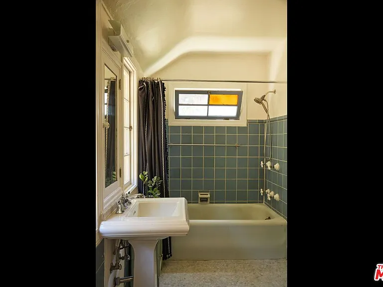 8012 Lark Ln — Photo 27