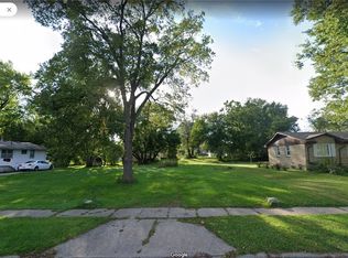 2816 Sampson St, Des Moines, IA 50313