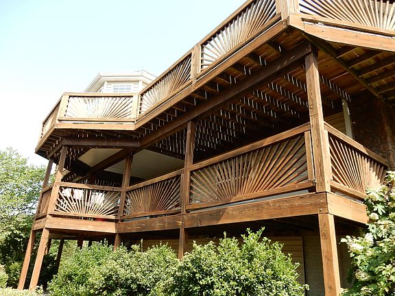 4th image of 26 Hilltop Dr