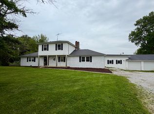 660 E Bonebrake Rd, Veedersburg, IN 47987