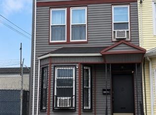32 Emmet St, Newark City, NJ 07114