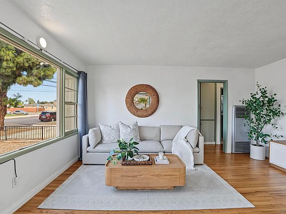 4th image of 208 K St