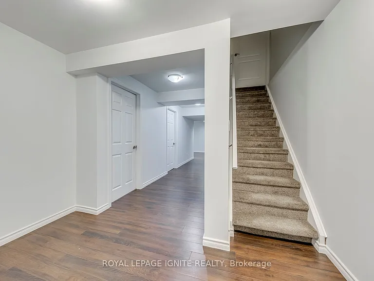 928 Philbrook Dr — Photo 42