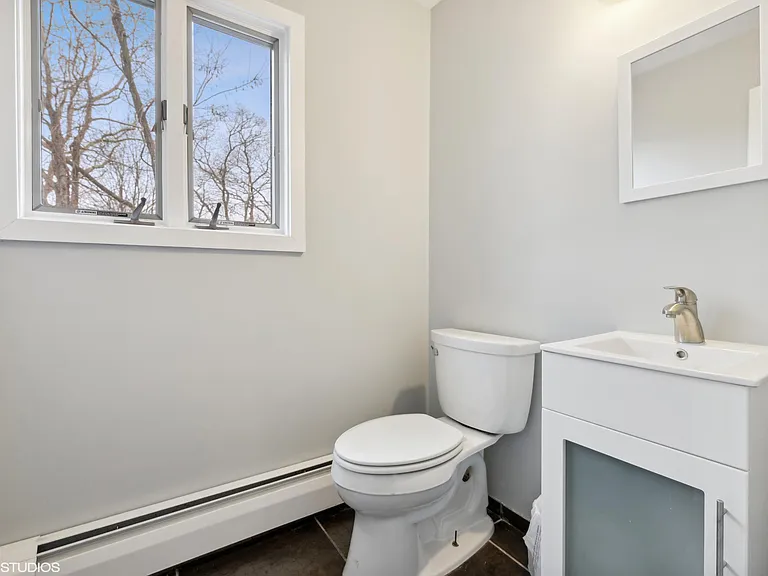 4 Box Tree Rd — Photo 19