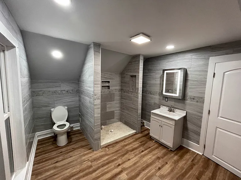 717 E Mishawaka Ave — Photo 15
