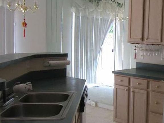 5th image of 21003 Bedelia Way #10