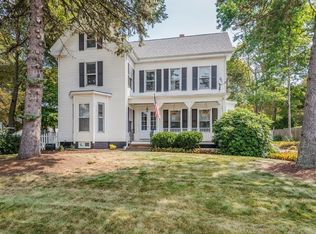 15 Avon St, Stoneham, MA 02180
