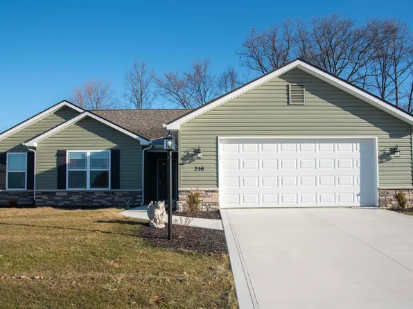 210 Station House Pass, Garrett, IN 46738