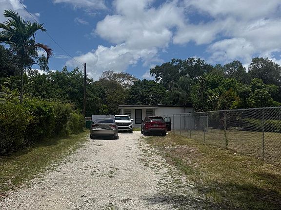 2nd image of 6315 SW 32nd St