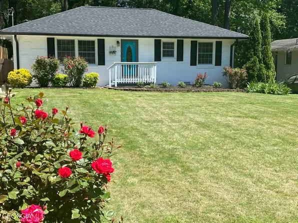 1254 Lawndale Ct, Decatur, GA 30032