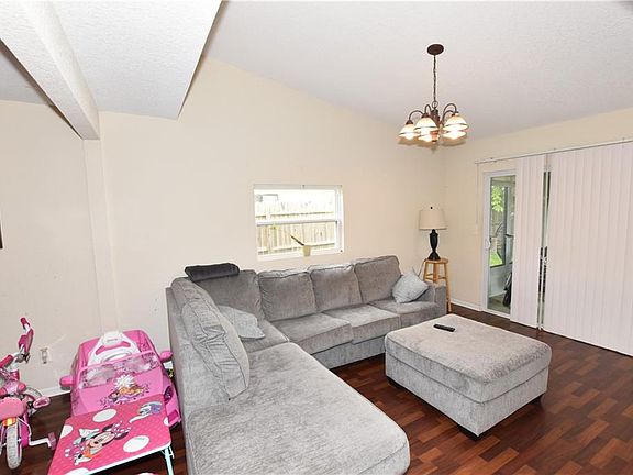 3rd image of 3822 Georgia Ct