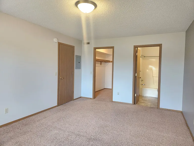 Chapelwood III Apartments — Photo 16