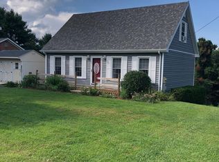 128 Armory Rd, Galax, VA 24333