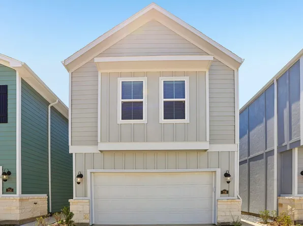 716 Sand Dollar Dr, Kemah, TX 77565