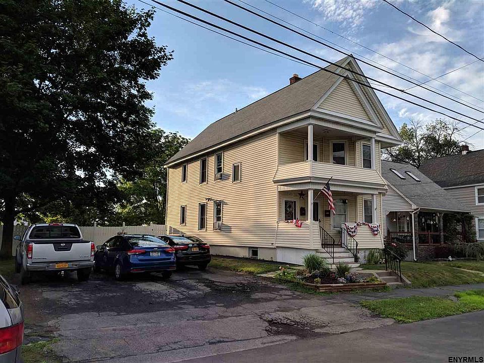 1st image of 1821 Avenue B