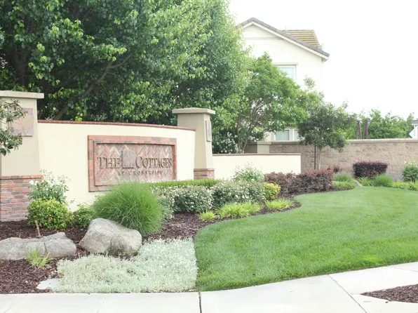 2532 Cottage Pointe Dr, Riverbank, CA 95367