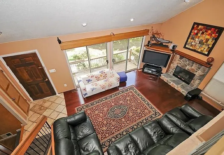 105 Kelly Dr — Photo 6