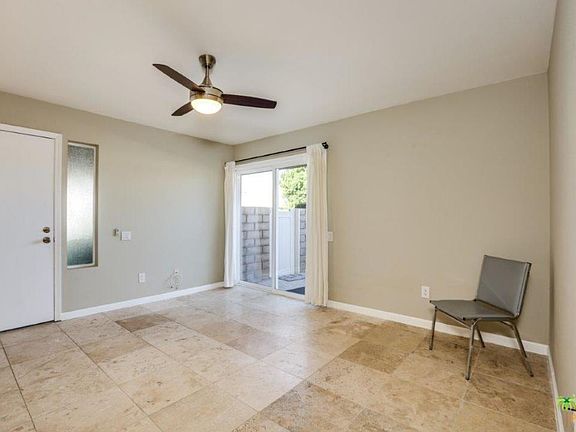 3rd image of 1445 N Sunflower Cir