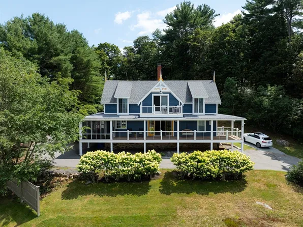 6 Pew Ave, Gloucester, MA 01930