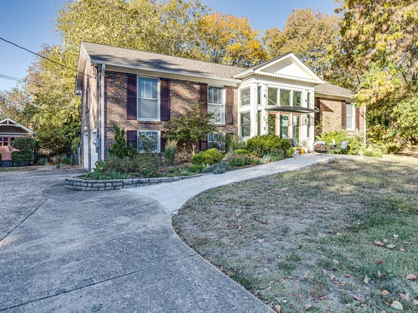 211 General N B Forrest Dr #B, Franklin, TN 37069