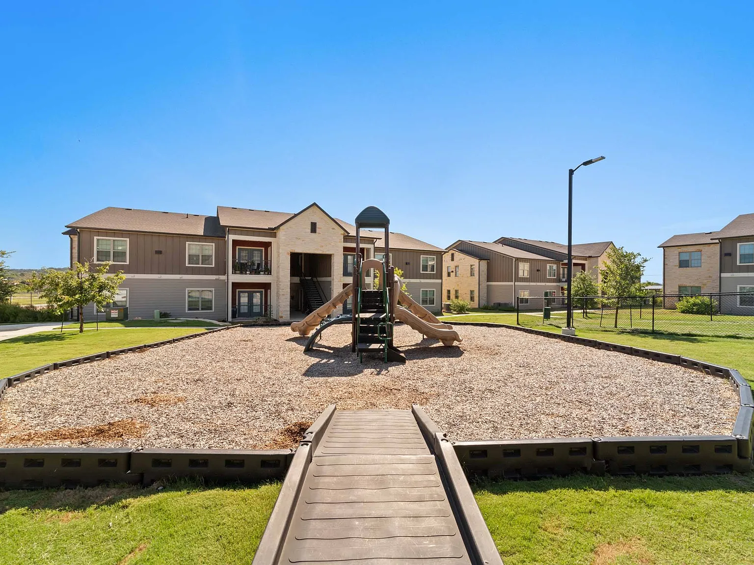 Residences at the Landing — Photo 3