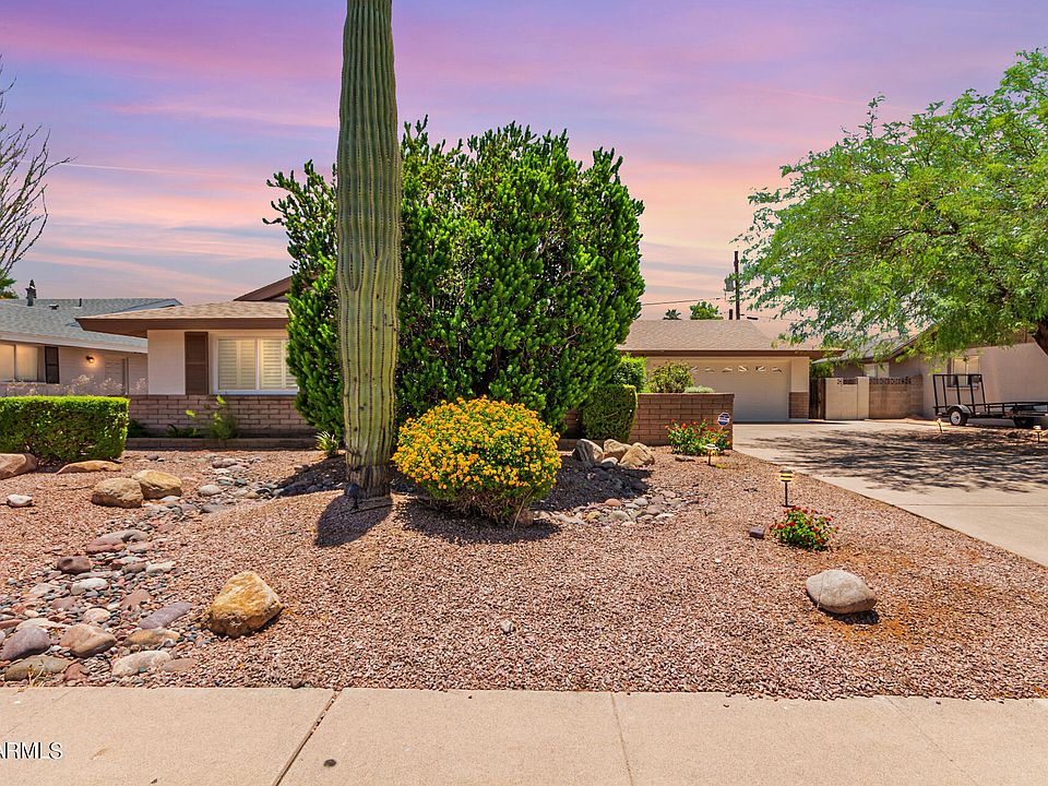 1st image of 1227 E CAMPUS Drive