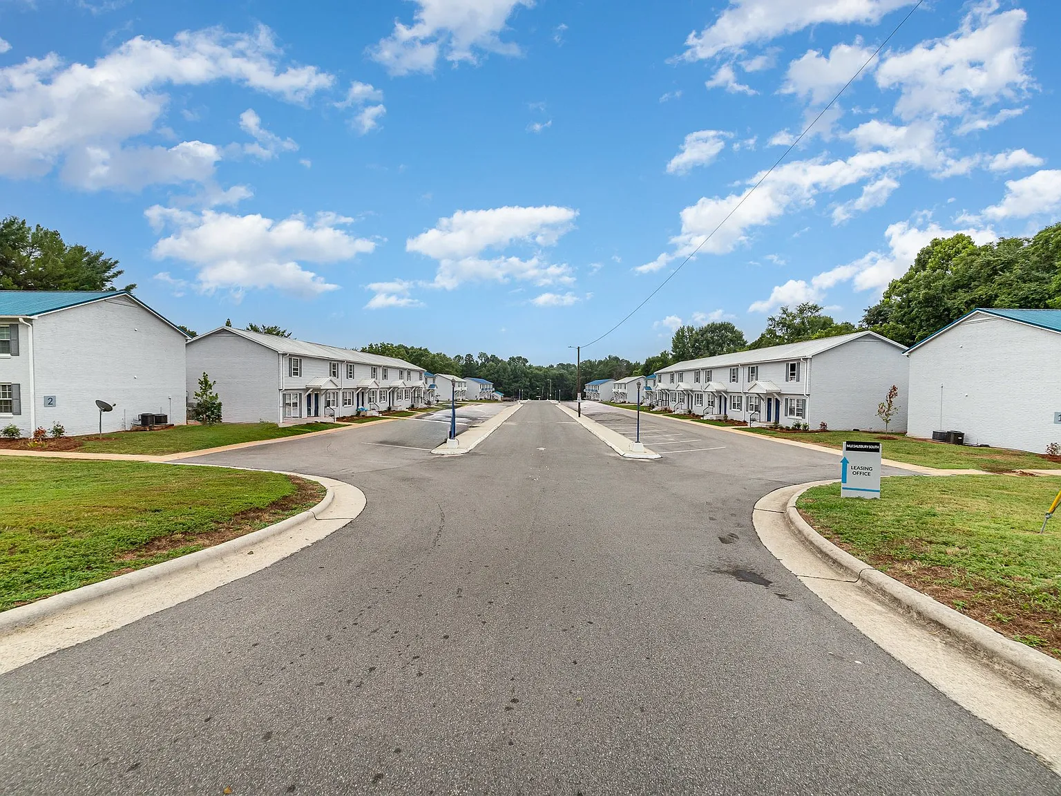 Nu Salisbury South — Photo 1
