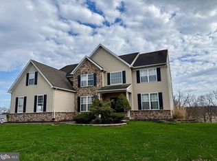 1144 Wendler Cir, Pottstown, PA 19465
