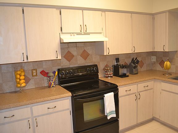 2nd image of 1437 Mohrlake Dr