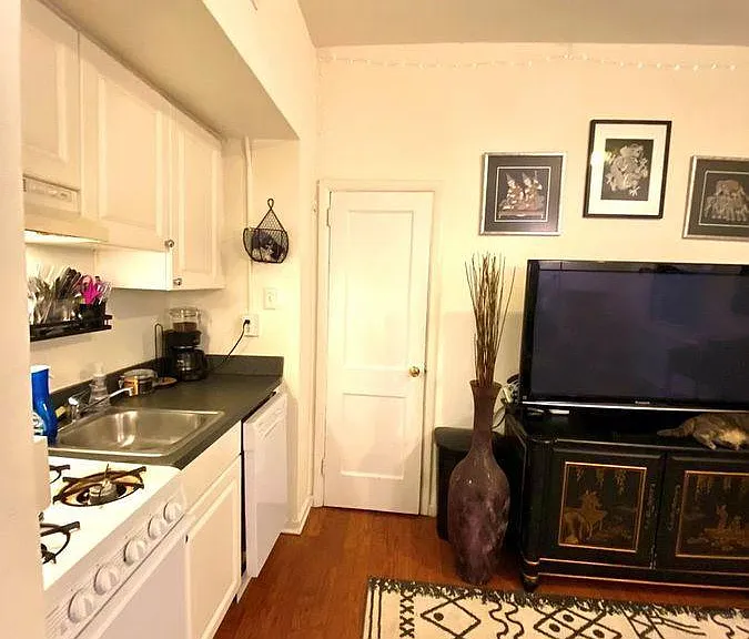 713 Wallace St #A — Photo 7