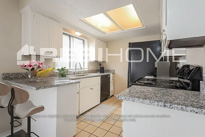 3 bed, 2.0 bath, 1462 sqft, $1,640 — Photo 3