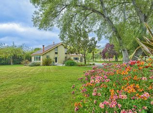 8596 Carmel Valley Rd, Carmel, CA 93923