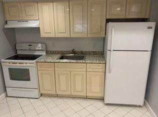 53 Raybrook Rd #B, Yonkers, NY 10704