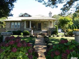 272 Nassau Rd, Huntington, NY 11743