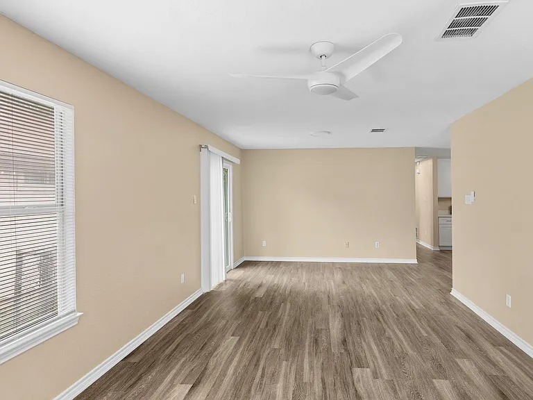 8103 Willet Trl — Photo 7