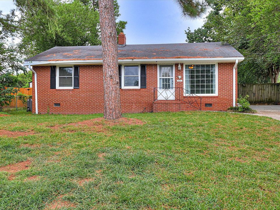 1st image of 423 Audubon Cir