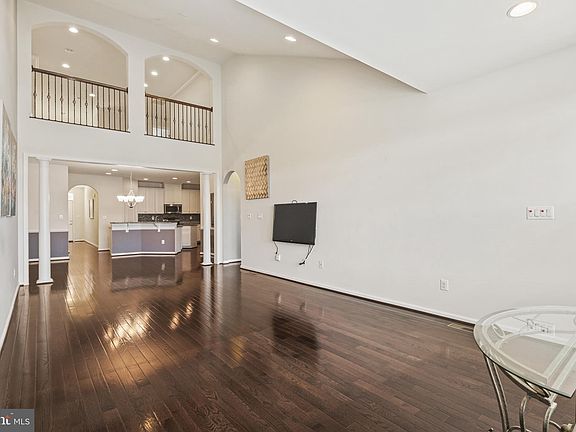 5th image of 2434 Sophia Chase Dr