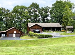 7296 Bardstown Rd, Springfield, KY 40069