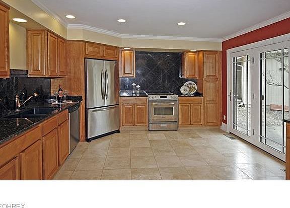 4th image of 18260 Ledgeside Dr #4807