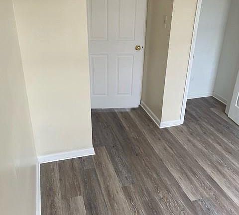 3rd image of 650 W 11th St APT F