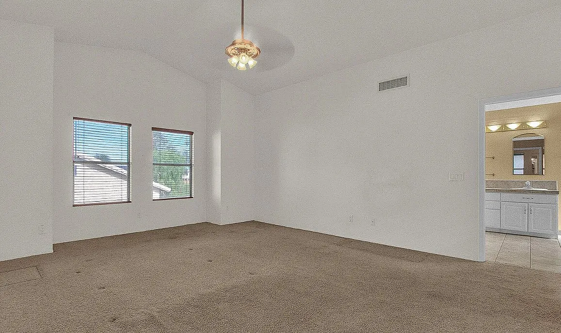 5 bed, 3266 sqft, $3,500 — Photo 3