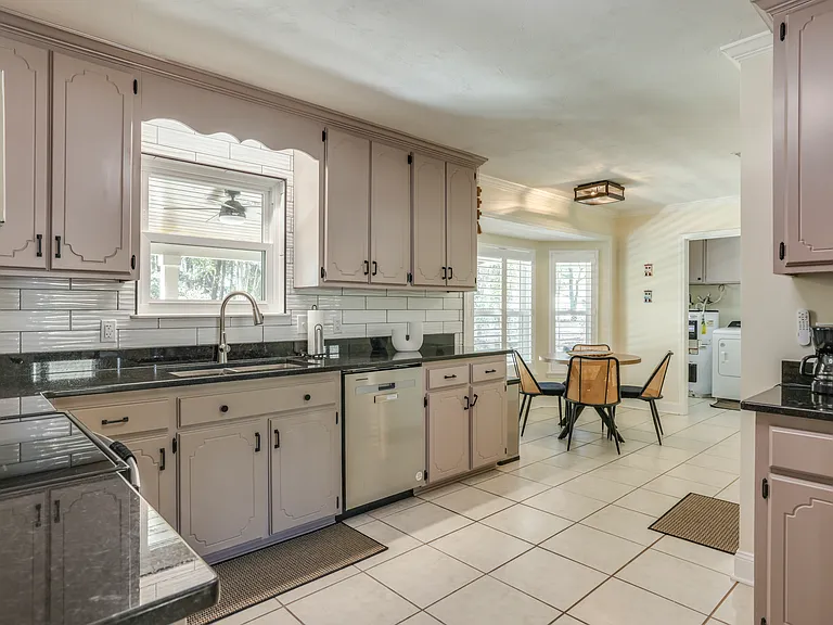 3231 N Shannon Lakes Dr — Photo 19
