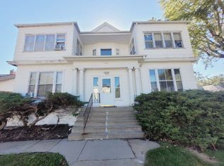 717 W Division - 1, Grand Island, NE 68801